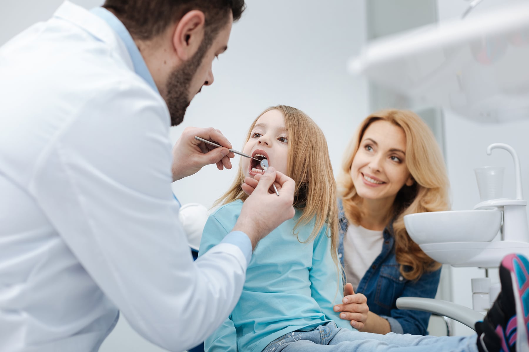 Family dentist appointment in Grand Bay, AL